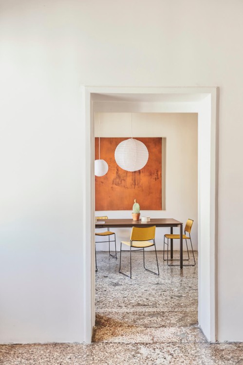 cf48f5727928d6f64922966eb8f7e52e1ce08e51