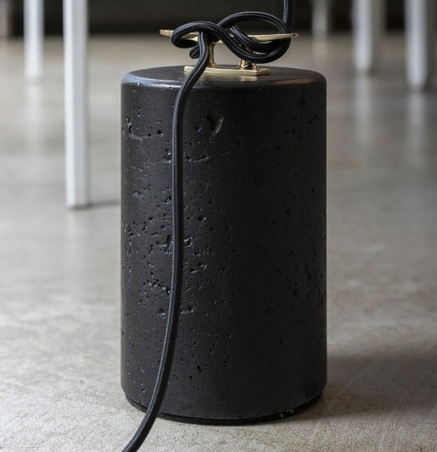 Lampa sufitowa, podłogowa BITTA, włącznik na podłodze.