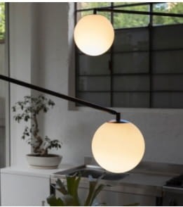 Lampa sufitowa, podłogowa BITTA, włącznik na podłodze.