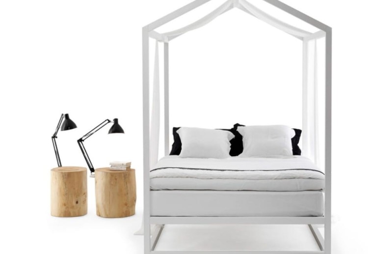 Lampa podłogowa, stolik nocny z lampą PIANTAMA.