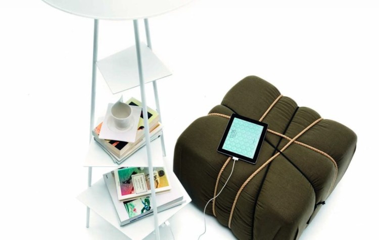 Lampa podłogowa TRIBECA.