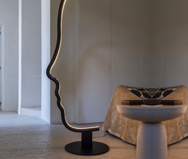 Lampa podłogowa VIS A VIS.