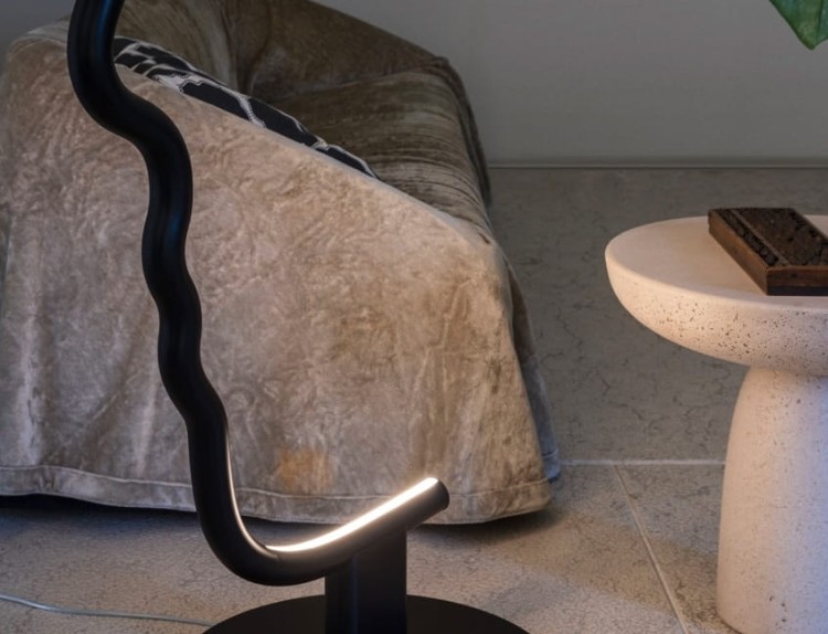 Lampa podłogowa VIS A VIS.