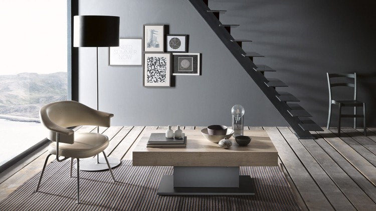 Stolik kawowy ARES  rozkładany z regulacją wysokości.