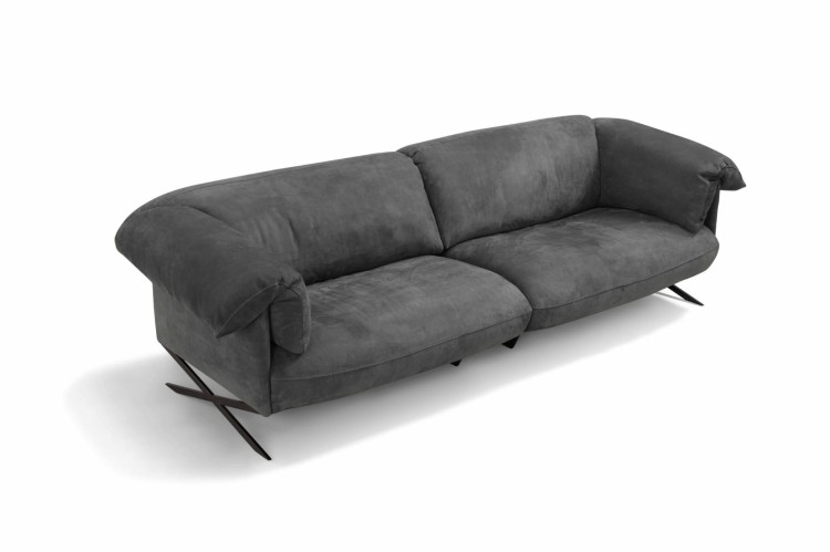 maral_sofa.jpg