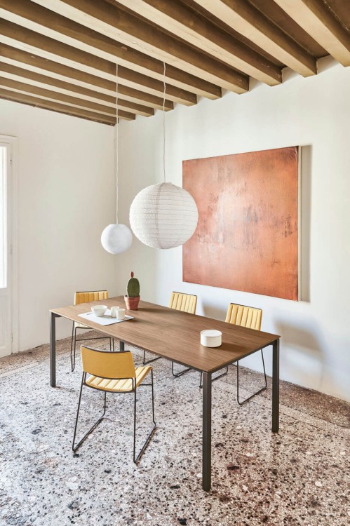 27bf118e10bcfcf4a77a6a711ff18ade31f58536