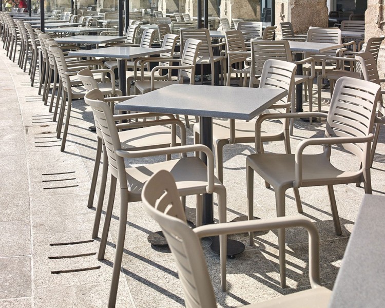 e0e70d40ec338f7f183673c0f8d8dcb167067000