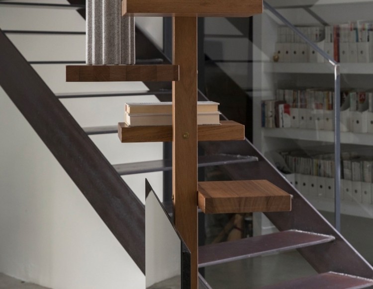 77cefc72f3519666479a778a7bc957a750eef21c